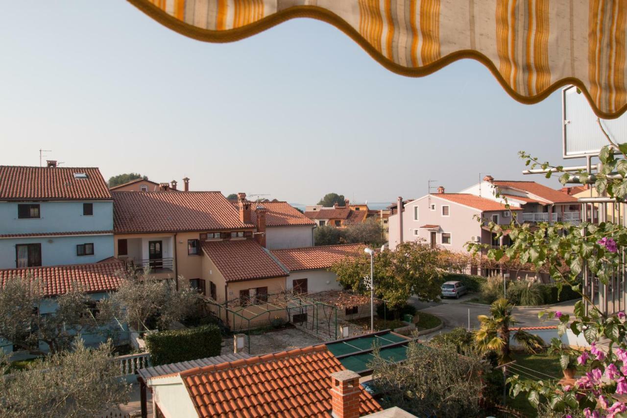 Apartments Filip Fažana Buitenkant foto